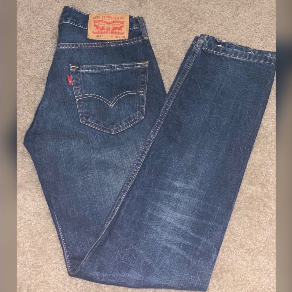 Women’s Levi Jeans